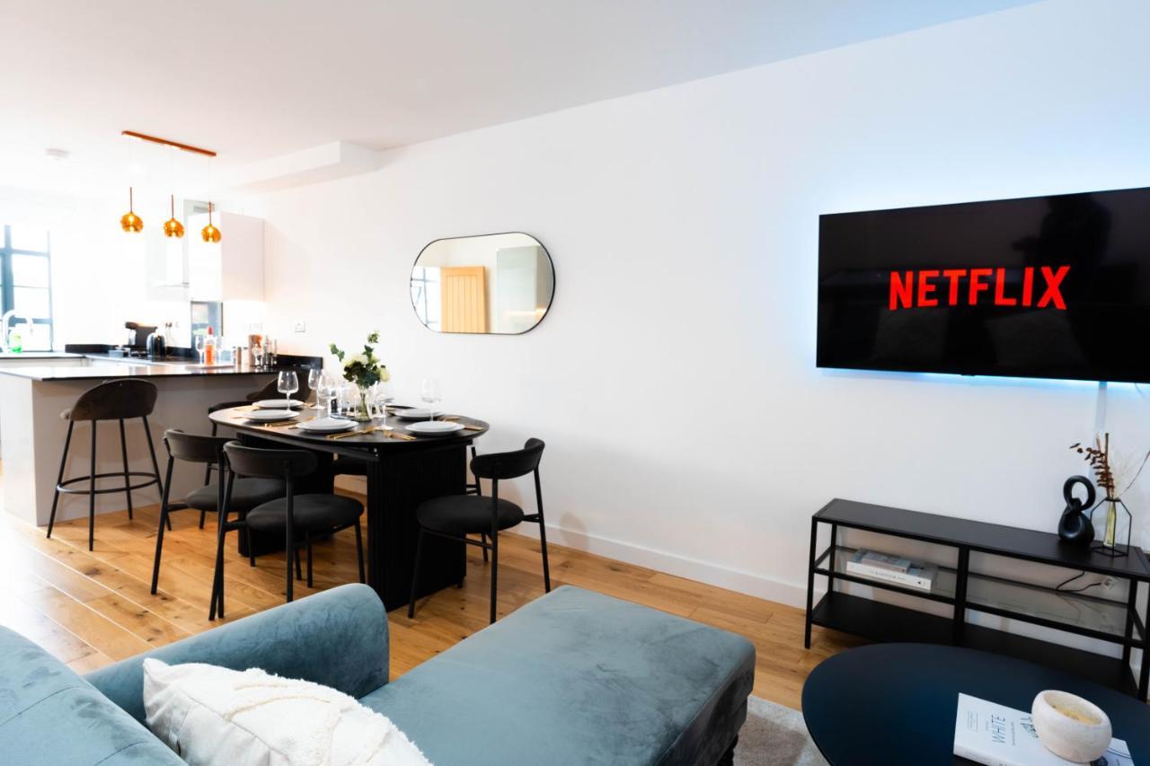 Stunning Townhouse With Pool Table Villa Birmingham Buitenkant foto